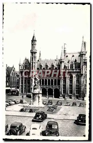 Cartes postales moderne Bruges Grand place et statue Breydel et P de Coninc
