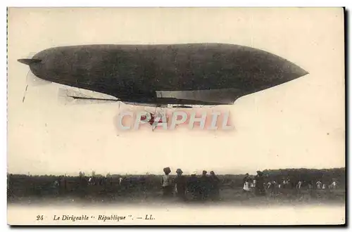 Ansichtskarte AK Aviation Dirigeable Republique Zeppelin