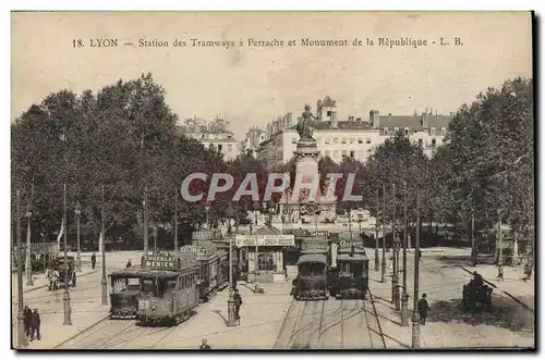 Ansichtskarte AK Tramway Train Lyon Station des tramways a Perrache et monument de la Republique Chocolat Menier