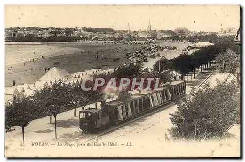 Cartes postales Tramway Train Royan La plage prise du Family hotel