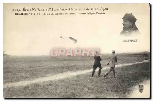 Cartes postales Aviation Avion Ecole nationale d&#39aviation Aerodrome de Bron Lyon Beaumont traverse la ligne d