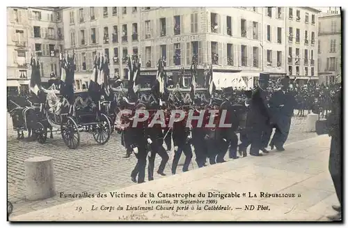 Ansichtskarte AK Avion Aviation Funerailles des victimes de la catastrophe du dirigeable La Republique Versailles