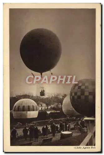 Cartes postales Avion Aviation Un lacher de ballons libres a Saint Cloud