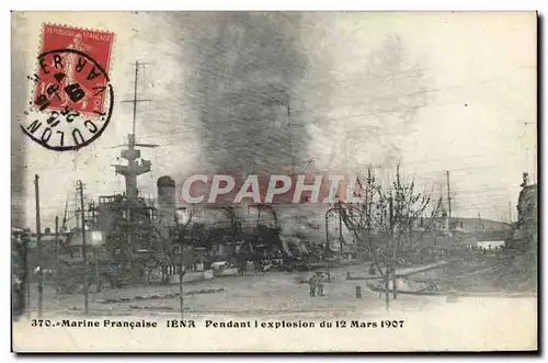 Ansichtskarte AK Bateau Guerre Catastrophe du Iena pendant l&#39explosion du 12 mars 1907