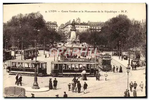 Ansichtskarte AK Tramway Lyon Cours Verdun et le monument de la Republique Pippermint