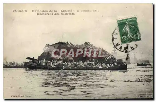 Cartes postales Bateau Guerre Toulon Explosion de la Liberte Recherche des victimes