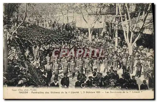 Cartes postales Bateau Guerre Toulon Funerailles des victimes de la Liberte Les survivants de la liberte
