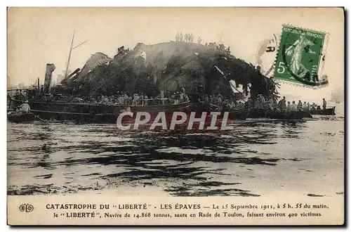 Cartes postales Bateau Guerre Catastrophe du Liberte Les epaves