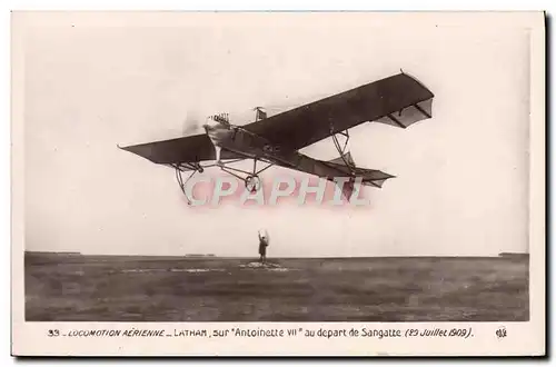 Ansichtskarte AK Avion Aviation Locomotion aerienne Latham sur Antoinette au depart de Sangatte 29 juillet 1909