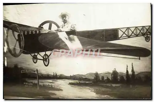 Cartes postales Fantaisie Avion Aviation Homme Vichy Aviation