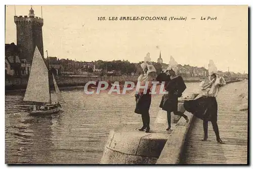 Cartes postales Les Sables D&#39Olonne Le port Folklore