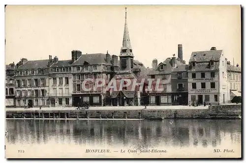 Ansichtskarte AK Honfleur Le Quai Saint Etienne