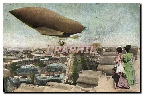 Ansichtskarte AK Avion Aviation Dirigeable Zeppelin Un dirigeable militaire Paris Tour Eiffel