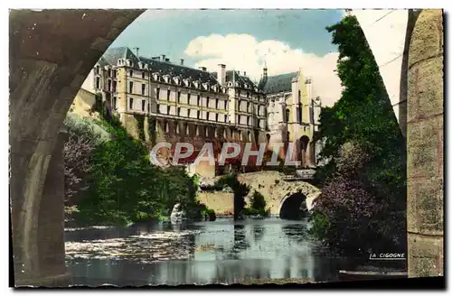 Cartes postales moderne Thouars Chateau vu des Bords du Thoue