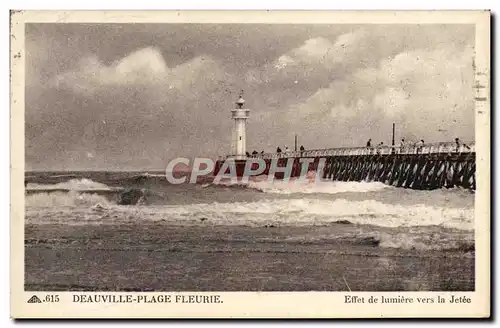 Ansichtskarte AK Deauville Plage Fleurie Effet de lumiere vers la Jetee Phare