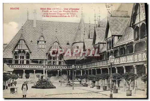 Cartes postales Beaune Hotel Dieu Cour d&#39honneur