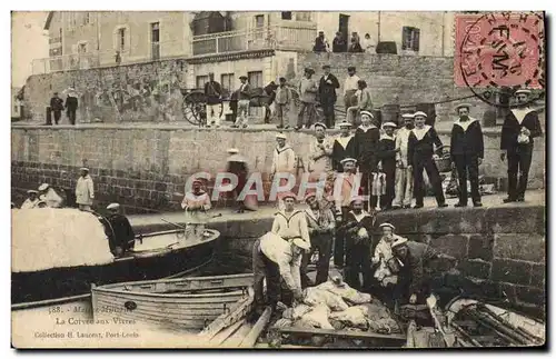 Ansichtskarte AK Bateau de guerre Marins La corvee aux vivres