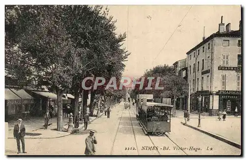 Cartes postales Nimes Bd Victor Hugo Tramway