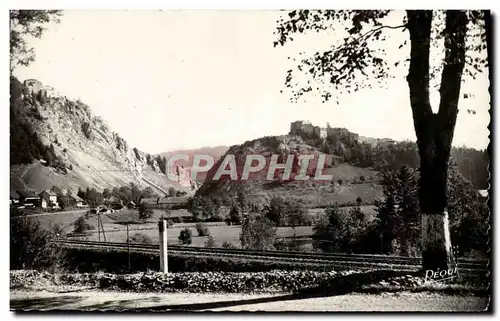 Cartes postales moderne Pontarlier Le Defile De La Cluse Forts de Joux et du Larmont