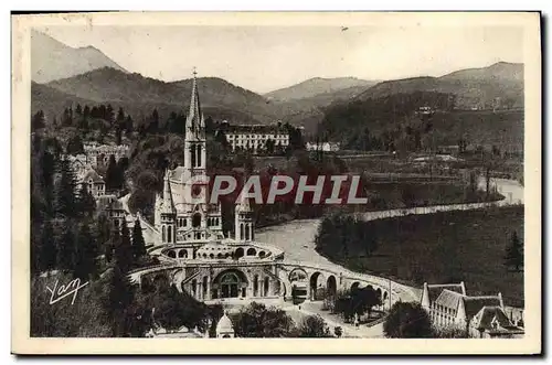 Cartes postales Lourdes La Basilique Vue Du Chateau Fort