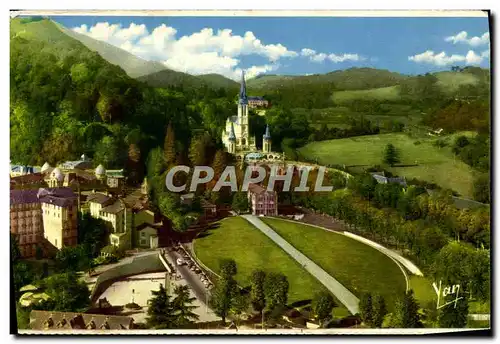 Cartes postales moderne Lourdes Vue Vers Les Sanctuaires Prise Du Chateau Fort