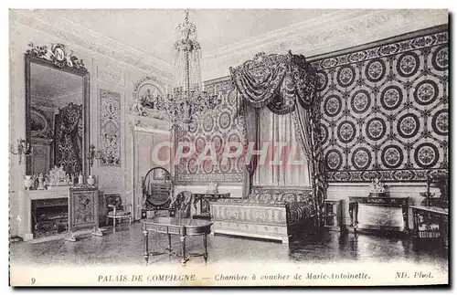 Ansichtskarte AK Palais De Compiegne Chambre a Coucher de Marie Antoinette