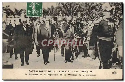 Cartes postales Bateau de guerre Catastrophe du Liberte Les obseques Le President de la Republique et les membre