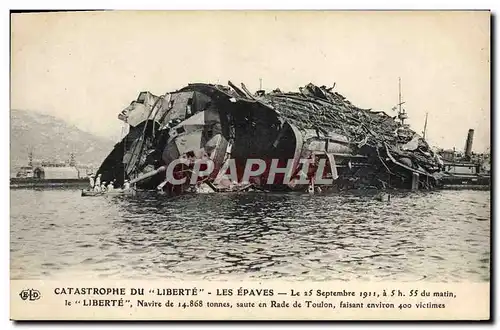 Cartes postales Bateau de guerre Catastrophe du cuirasse Liberte Les epaves