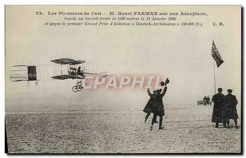Cartes postales Avion Aviation M Henri Farman sur son aeroplane