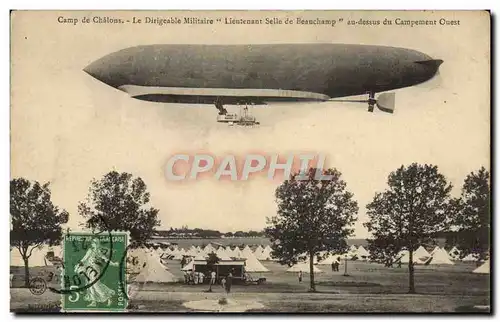 Ansichtskarte AK Avion Aviation Zeppelin Dirigeable Camp de Chalons Lieutenant Selle de Beauchamp au dessus du ca