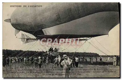 Ansichtskarte AK Avion Aviation Zeppelin Dirigeable La Republique Grandes manoeuvres du Bourbonnais