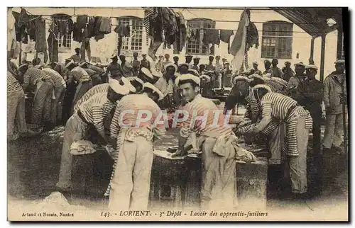 Ansichtskarte AK Bateau Lorient 3eme depot Lavoir des apprentis fusiliers