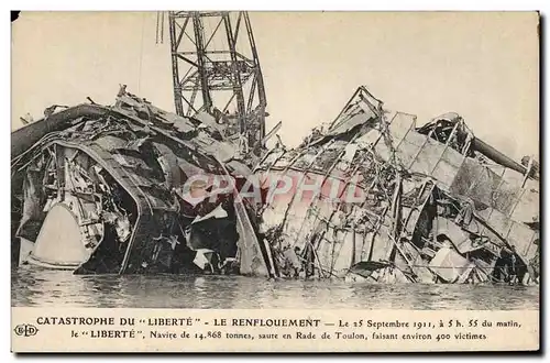 Cartes postales Bateau Catastrophe du Liberte Le renflouement