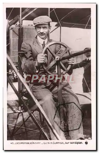 Cartes postales Avion Aviation Glen Curtiss sur son biplan