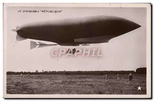 Ansichtskarte AK Aviation Zeppelin Dirigeable Republique