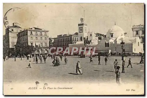 Cartes postales Alger La place du gourvernement