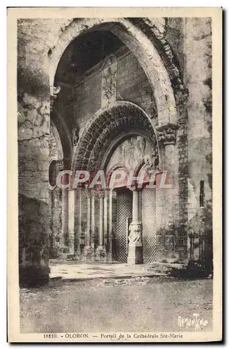 Ansichtskarte AK Oloron Portail de la cathedrale Ste marie