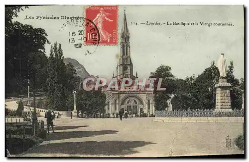 Cartes postales Lourdes La basilique et la vierge couronnee