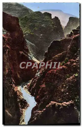 Cartes postales moderne Les gorges de Daluis Le gouffre et le defile du Var