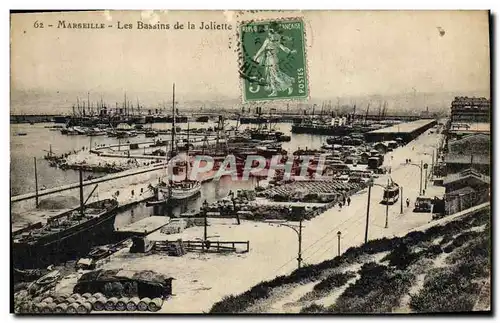 Ansichtskarte AK Marseille Les Bassins de la Joliette Bateaux