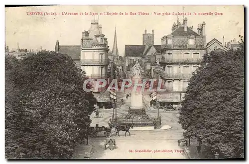 Cartes postales Troyes L'Avenne de la Gare et L'Entree de la Rue Thiers Vue prise du haut de la nouvelle g