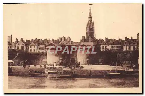 Ansichtskarte AK Saint Malo Les Quais Et La Grande Porte Bateau