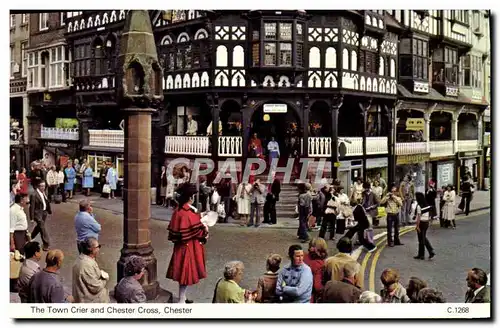 Cartes postales moderne The Town Crier and Chester Cross Chester