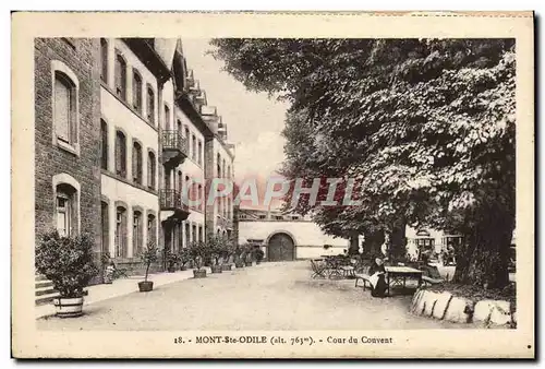 Cartes postales Mont Ste Odile Cour du couvent