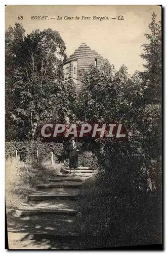 Cartes postales Royat La Cour Du Parc Bargoin