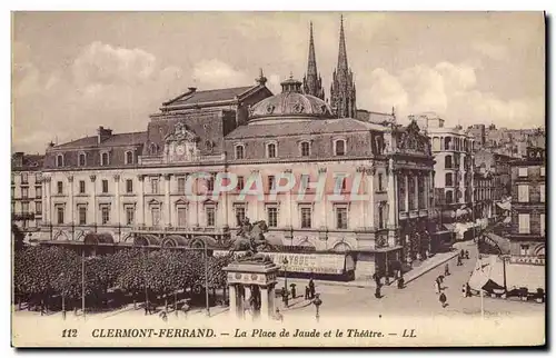 Cartes postales Clermont Ferrand La Place De Jaude Et Le Theatre