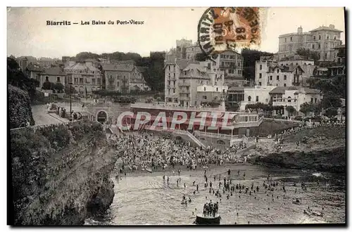 Ansichtskarte AK Biarritz Les Bains Du Port Vieux