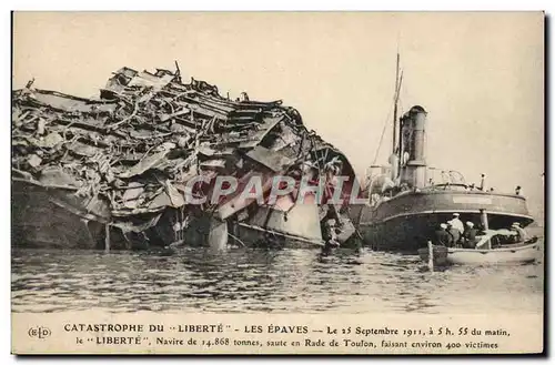 Cartes postales Bateau Catastrophe du Liberte Les epaves