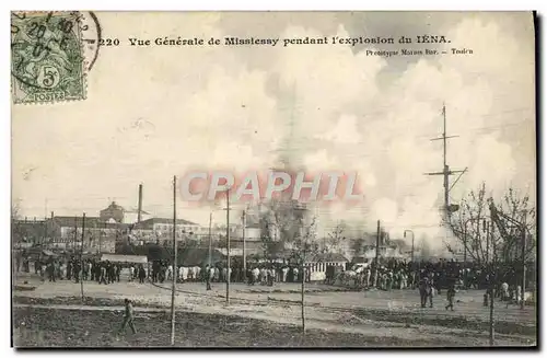 Cartes postales Bateau Vue generale de Missiessy pendant l&#39explosion du Iena