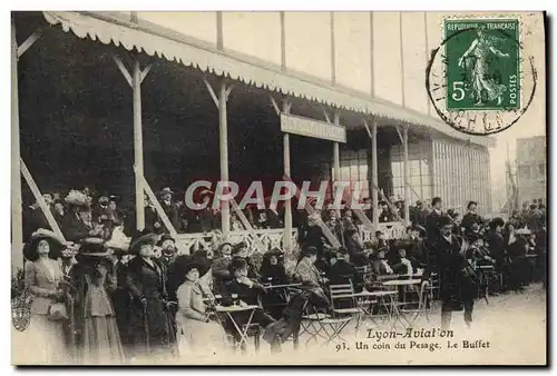 Cartes postales Avion Aviation Lyon Aviation Un coin du pesage Le buffet